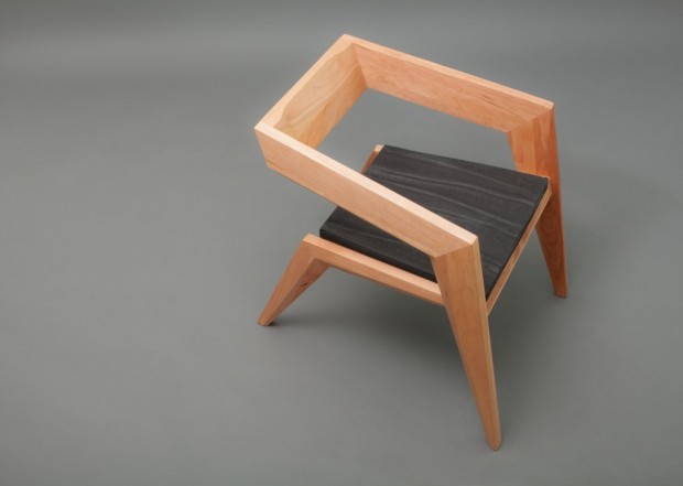 Dans le style du minimalisme avant-gardiste : fauteuil 2R du studio Sien 7