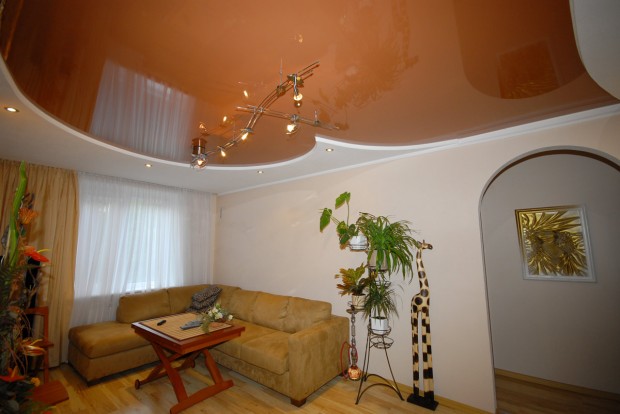 Plafond tendu dans le salon