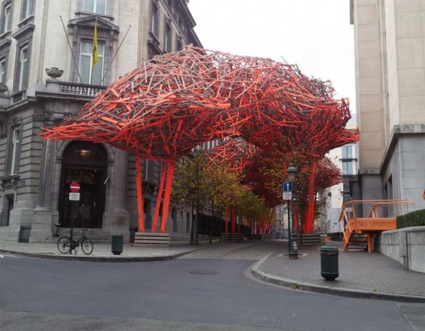 Sculpture en bois par Arne Quinze 1