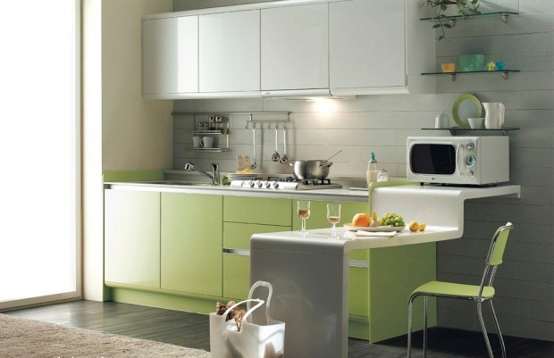 décoration-prétentieuse-pour-cuisine-luxueuse-grise-design-avec-armoires-vertes