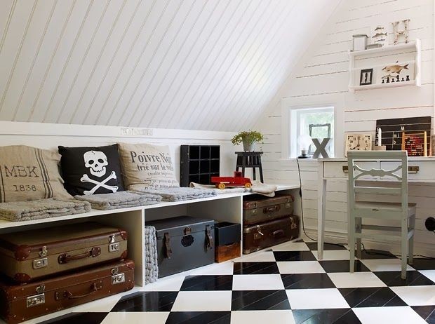 chambre d'enfant dans un style pirate