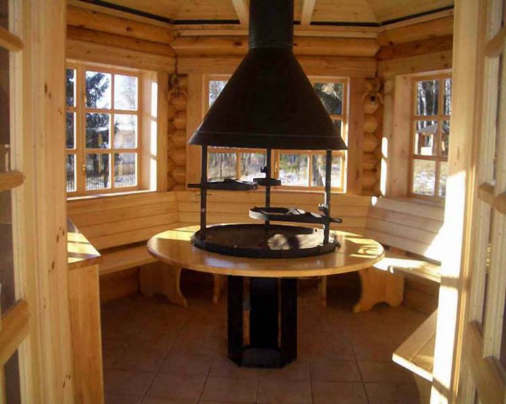 gazebo à faire soi-même avec barbecue