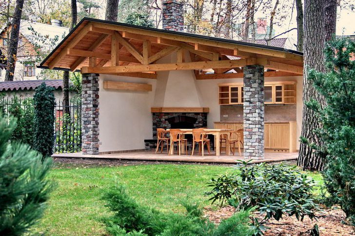 gazebo à faire soi-même avec barbecue