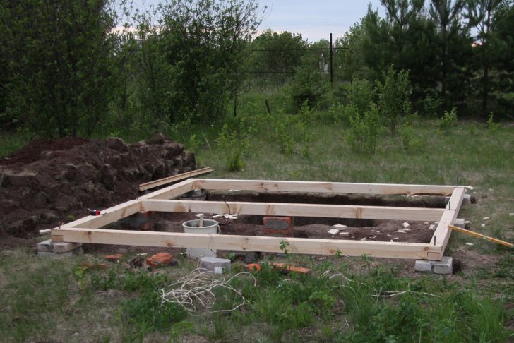 Gazebo pour chalets d'été en polycarbonate