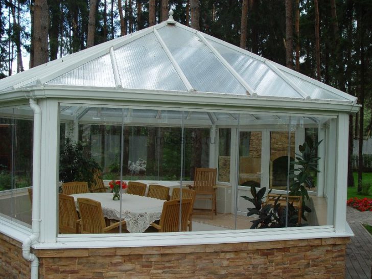 gazebo pour chalets d'été en polycarbonate