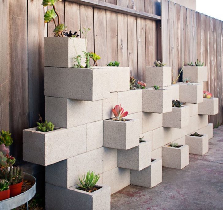 pots de fleurs en plein air