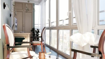 Vitrage panoramique - une option gagnante pour décorer un balcon