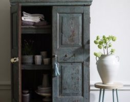 Conception de meubles en bois anciens: des façons simples de décorer, des idées inspirantes pour décorer l'intérieur à la manière d'autrefois