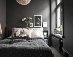 Secrets de conception de chambre à coucher dans des couleurs sombres