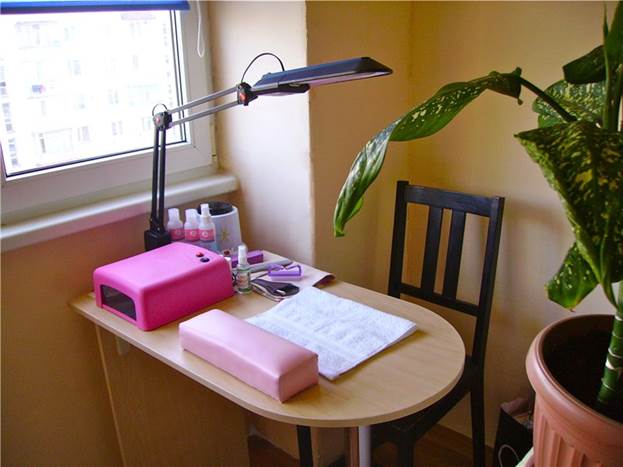 bureau sur le balcon