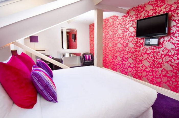 chambre violette