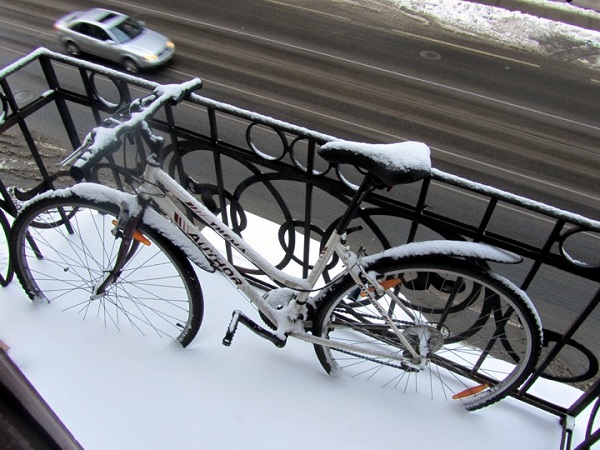 local à vélos sur le balcon